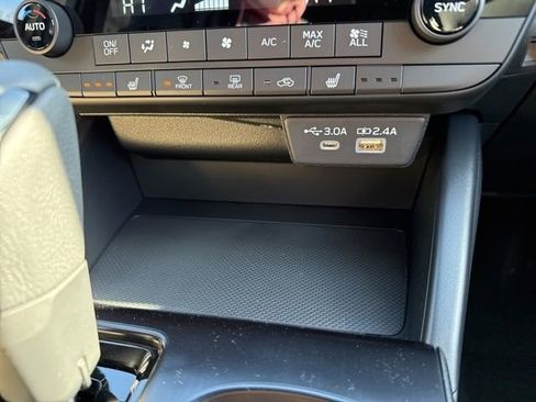 New 2026 Subaru Outback Premium image 22