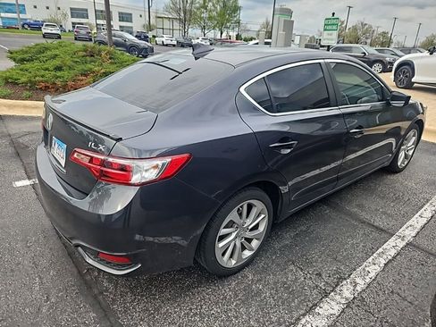 Used 2016 Acura ILX image 3