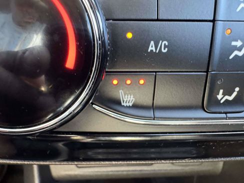 Used 2023 Buick Encore GX Preferred w/ Cold Weather Comfort Package AWD/4WD image 26