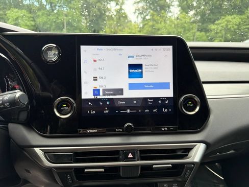 Used 2023 Lexus RX 350 F Sport w/ Accessory Package AWD/4WD image 25