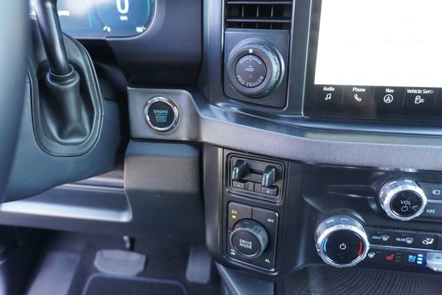 Used 2025 Ford F350 Platinum AWD/4WD image 46