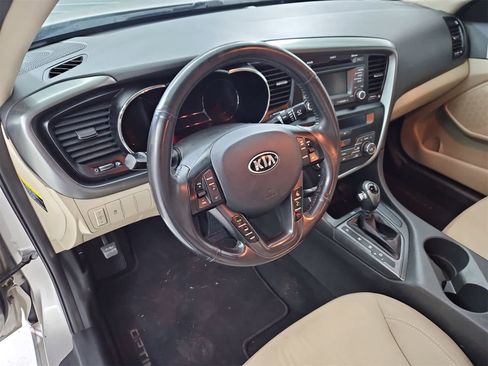 Used 2013 Kia Optima LX w/ Hybrid Convenience Pkg image 2