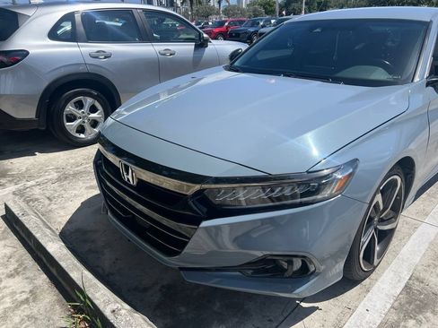 Used 2021 Honda Accord Sport image 2