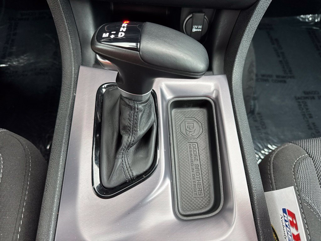 Used 2020 Dodge Charger SXT w/ Driver Convenience Group AWD/4WD image 16