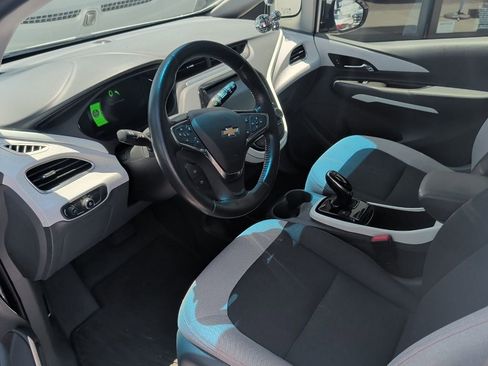 Used 2020 Chevrolet Bolt LT FWD image 5