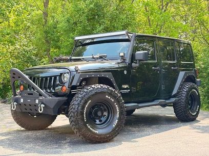 Used 2013 Jeep Wrangler Unlimited Sahara w/ Dual Top Group