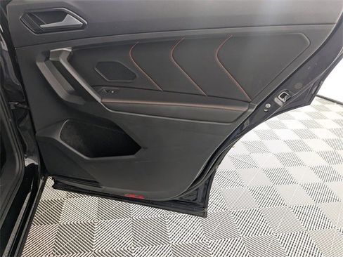 Used 2024 Volkswagen Tiguan Wolfsburg Edition image 34
