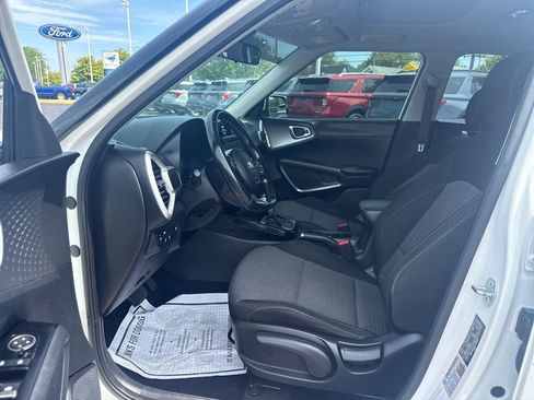 Used 2020 Kia Soul GT-Line w/ GT 2.0L Power Sunroof Package FWD image 22
