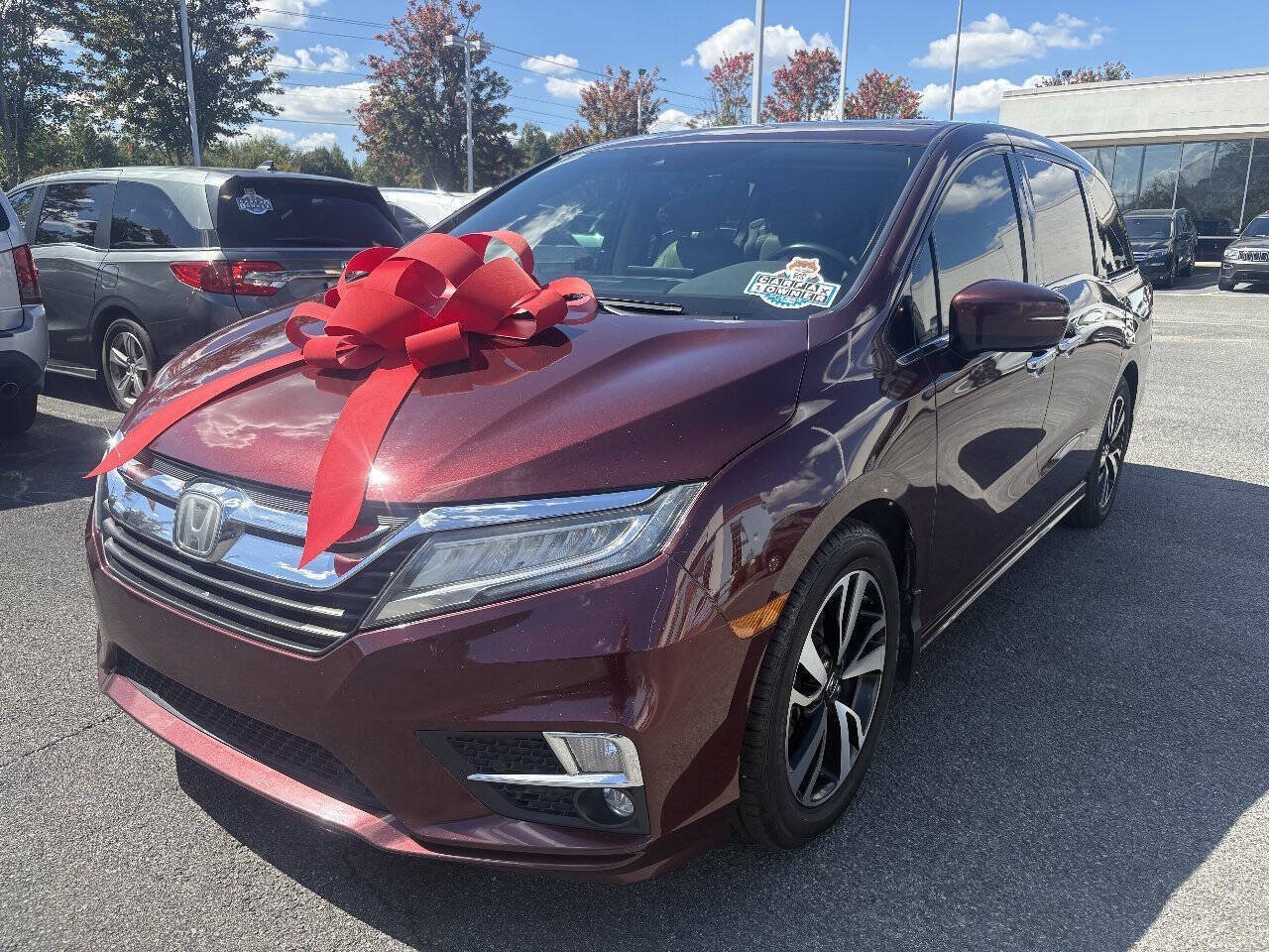 Used 2020 Honda Odyssey Elite image 1