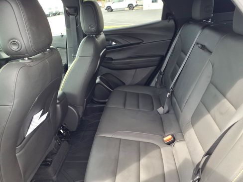 Used 2024 Chevrolet TrailBlazer ACTIV w/ Convenience Package FWD image 24