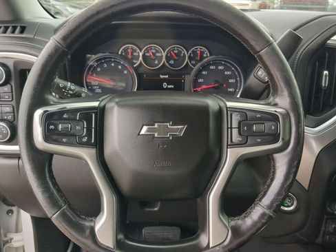 Used 2021 Chevrolet Silverado 1500 LT Trail Boss w/ Convenience Package II image 13