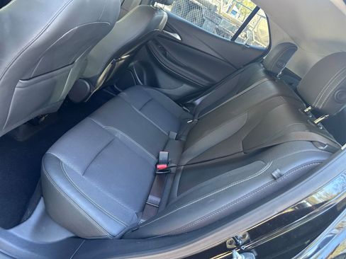 Used 2025 Buick Encore GX Preferred image 33