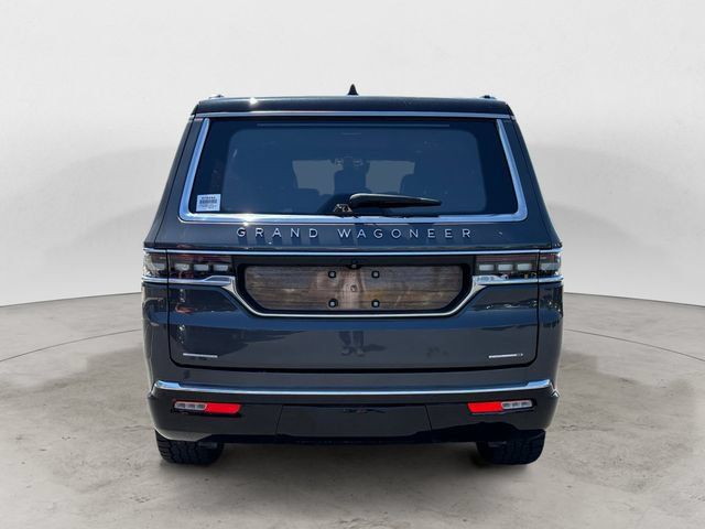 Used 2022 Jeep Grand Wagoneer Series III w/ Flexible Seating Group AWD/4WD image 4