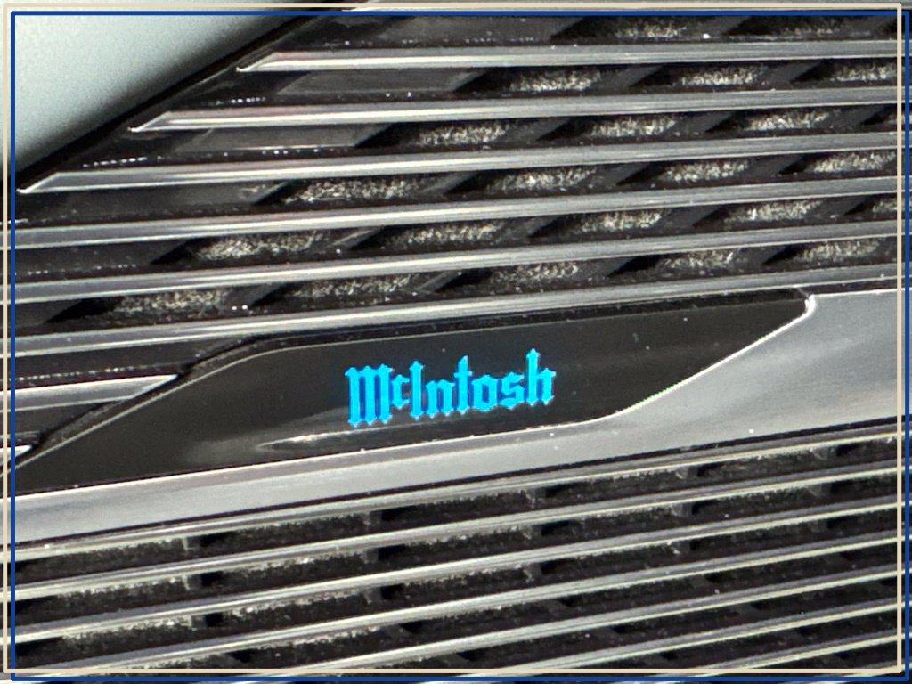 Used 2024 Jeep Grand Wagoneer Series III w/ Rear Seat Video Group 1 AWD/4WD image 28