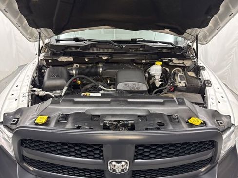 Used 2022 RAM 1500 Tradesman w/ Power & Remote Entry Group AWD/4WD image 17