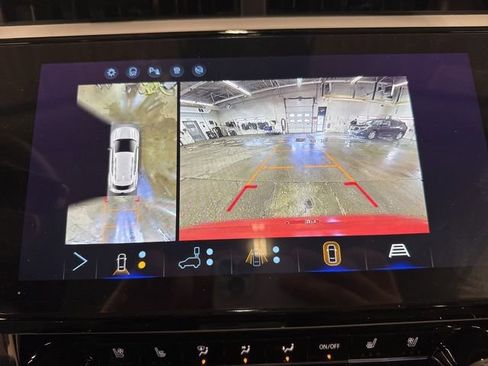 New 2027 Chevrolet Bolt RS w/ Technology Package FWD image 15