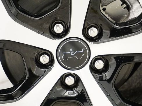 New 2026 Jeep Compass Limited image 21