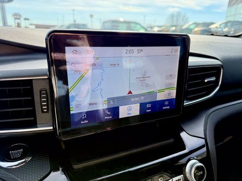 Used 2022 Ford Explorer ST-Line w/ Class IV Trailer Tow Package image 24