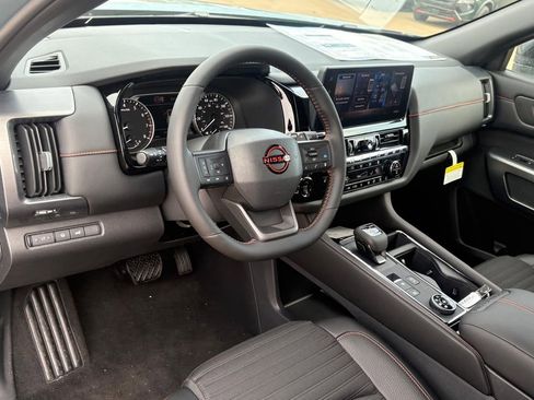 New 2026 Nissan Pathfinder Rock Creek AWD/4WD image 12