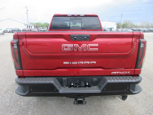 New 2026 GMC Sierra 2500 AT4X image 5