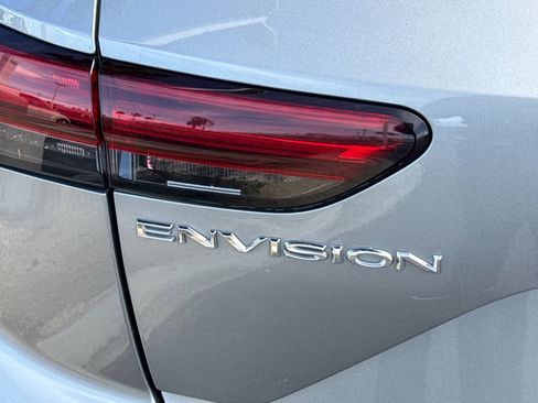 Used 2023 Buick Envision Essence image 25