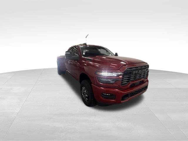 New 2027 RAM 3500 Big Horn AWD/4WD image 4