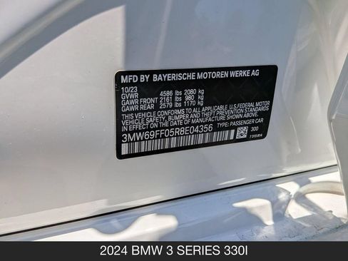 Used 2024 BMW 330i Sedan w/ Convenience Package RWD image 25