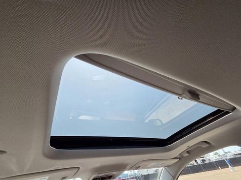 Certified 2021 Chevrolet Traverse High Country FWD image 18