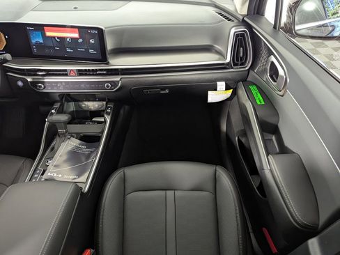 New 2026 Kia Sorento S image 16