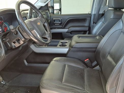 Used 2019 Chevrolet Silverado 2500 LTZ w/ Duramax Plus Package image 27