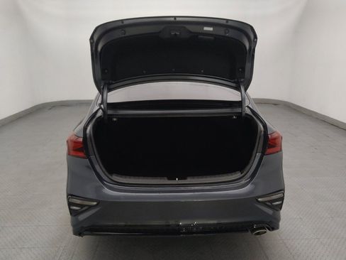 Used 2021 Kia Forte LXS FWD image 29