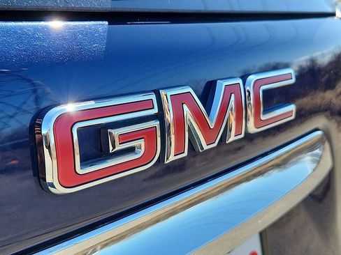 Certified 2022 GMC Terrain SLT w/ LPO, Floor Liner Package image 31