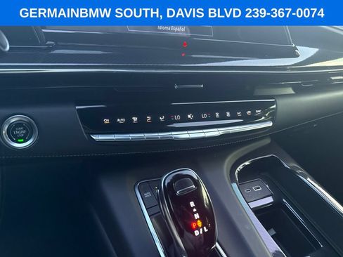 Used 2022 Cadillac Escalade Sport Platinum AWD/4WD image 16