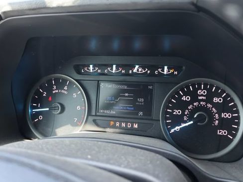 Used 2020 Ford F150 XLT w/ Equipment Group 302A Luxury AWD/4WD image 13