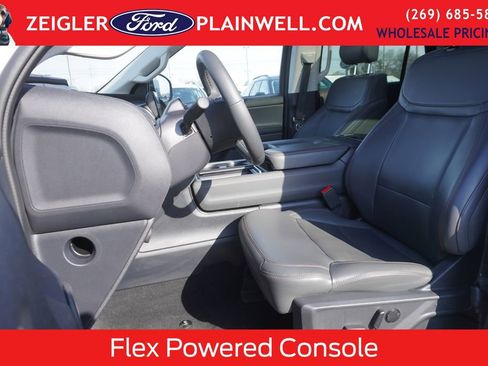 Used 2025 Ford Expedition Max Active image 22