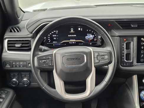 Used 2023 GMC Yukon Denali AWD/4WD image 13