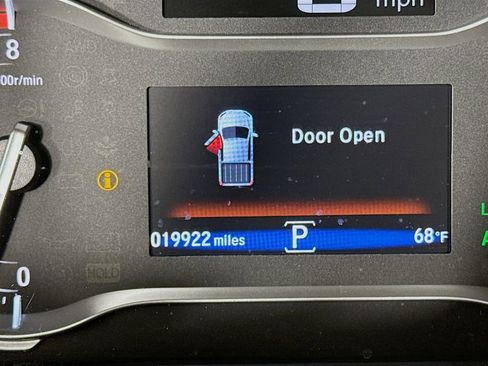 Certified 2023 Honda Ridgeline RTL image 9