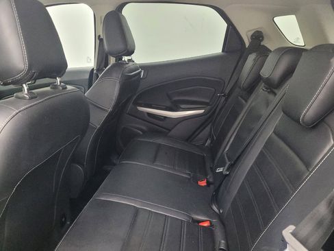 Used 2020 Ford EcoSport Titanium image 18