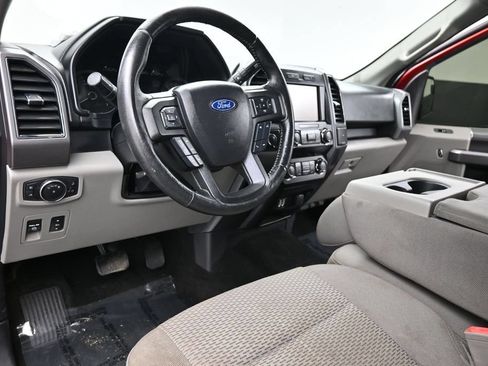 Used 2019 Ford F150 XLT w/ Equipment Group 302A Luxury AWD/4WD image 12