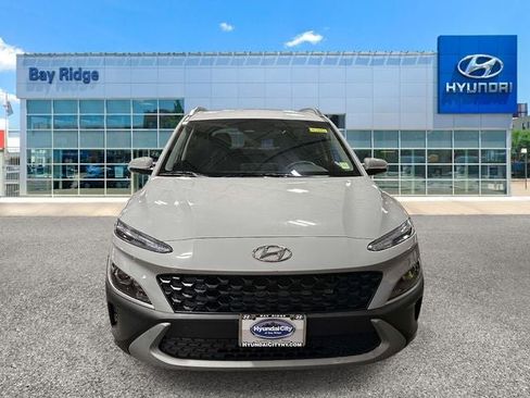 Used 2023 Hyundai Kona SEL w/ Winter Weather Package AWD/4WD image 11
