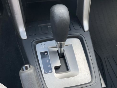 Used 2016 Subaru Forester 2.5i Premium image 16