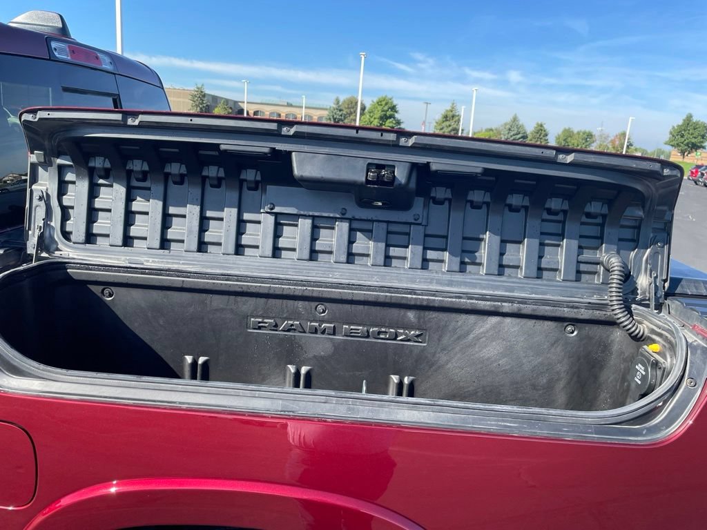 Used 2025 RAM 1500 Limited AWD/4WD image 22