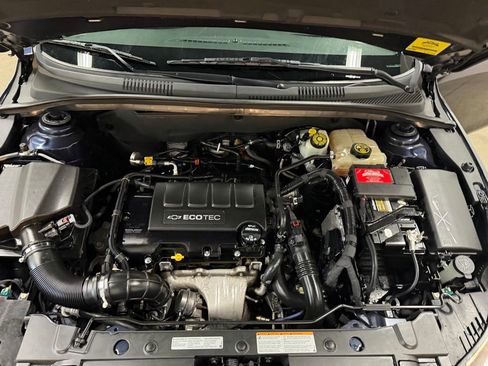 Used 2016 Chevrolet Cruze LT FWD image 35