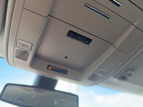 Used 2018 Chevrolet Tahoe LS w/ All-Season Package image 22