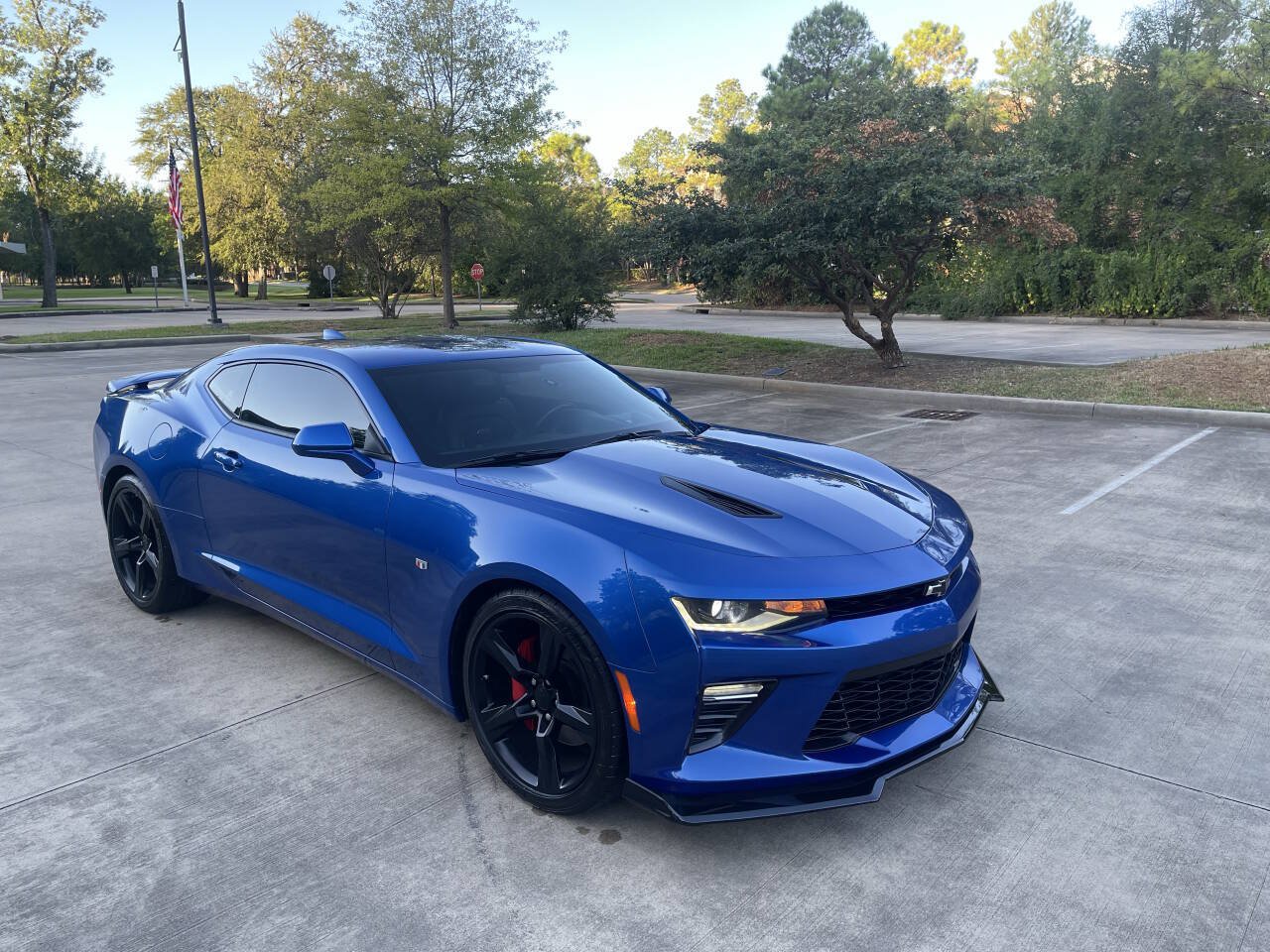 Used 2016 Chevrolet Camaro SS RWD image 24