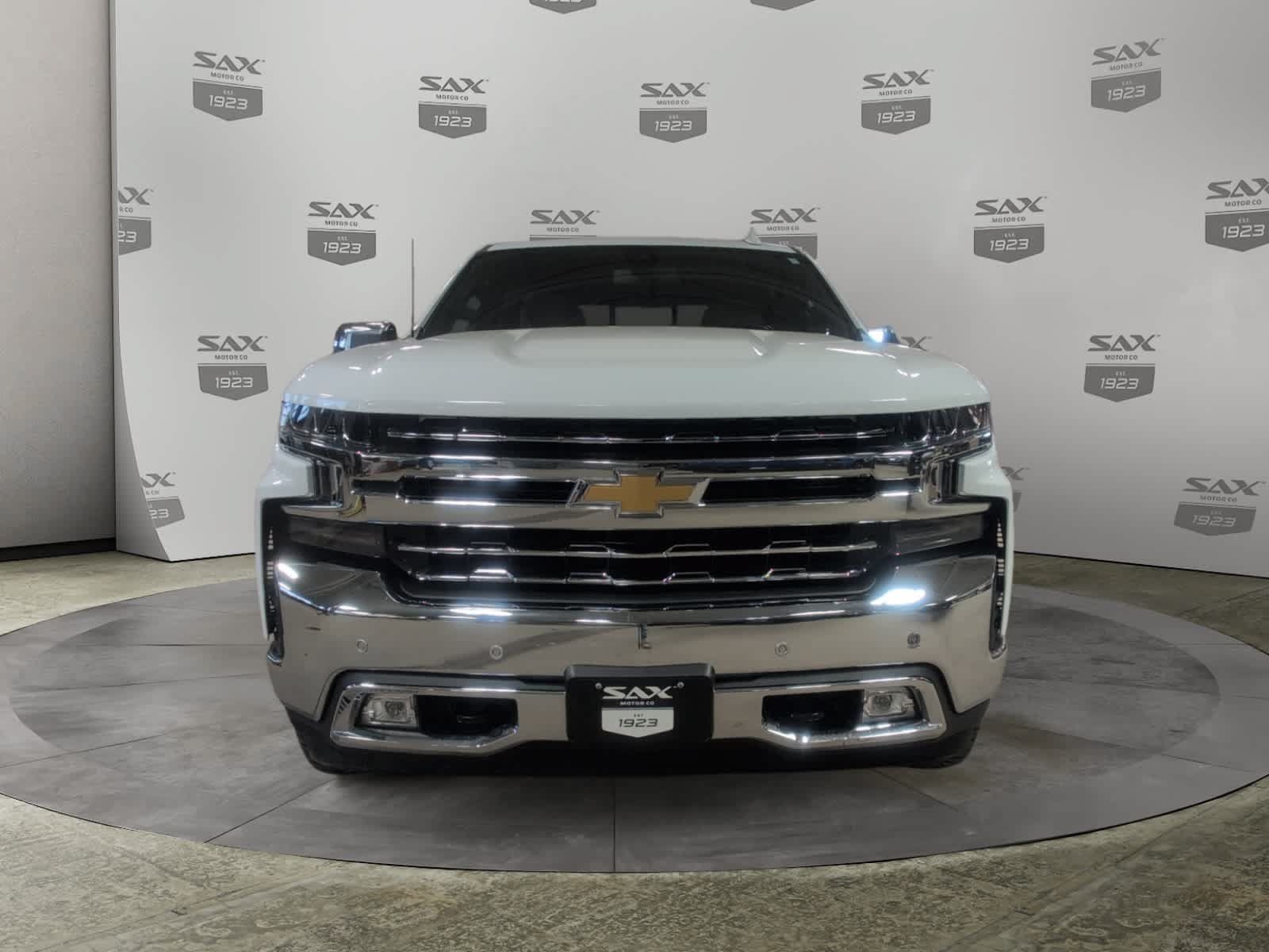 Used 2022 Chevrolet Silverado 1500 LTZ w/ LTZ Premium Package AWD/4WD image 8