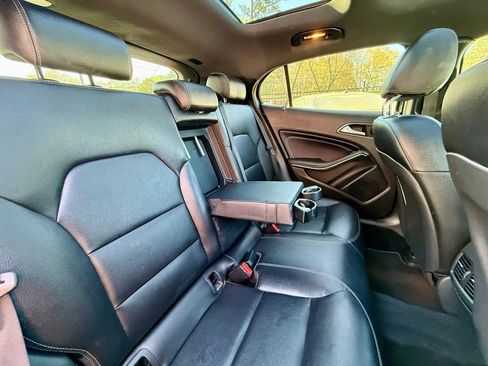 Used 2016 Mercedes-Benz GLA 250 4MATIC image 34