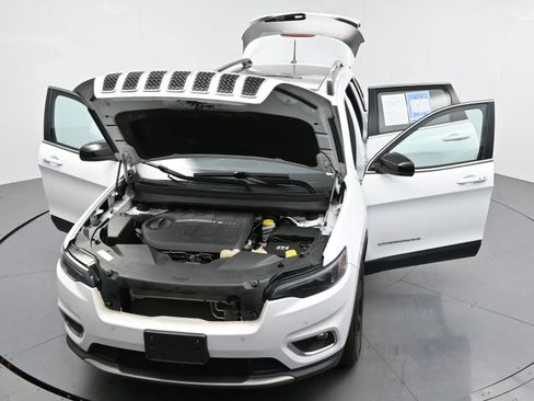 Used 2022 Jeep Cherokee Limited image 35