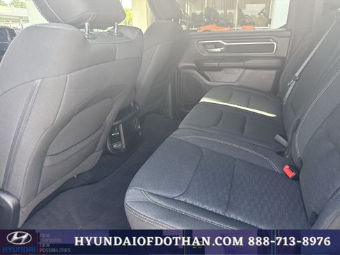Used 2025 RAM 1500 Big Horn AWD/4WD image 11