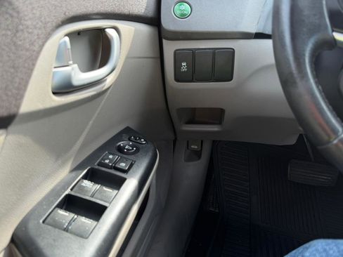 Used 2012 Honda Civic EX-L image 25